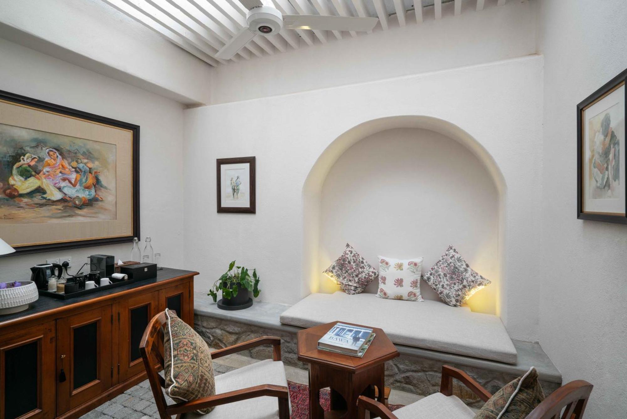 Taru Villas Канди Екстериор снимка