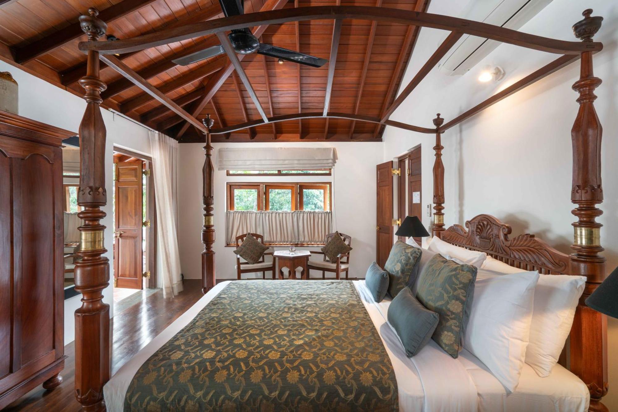 Taru Villas Канди Екстериор снимка