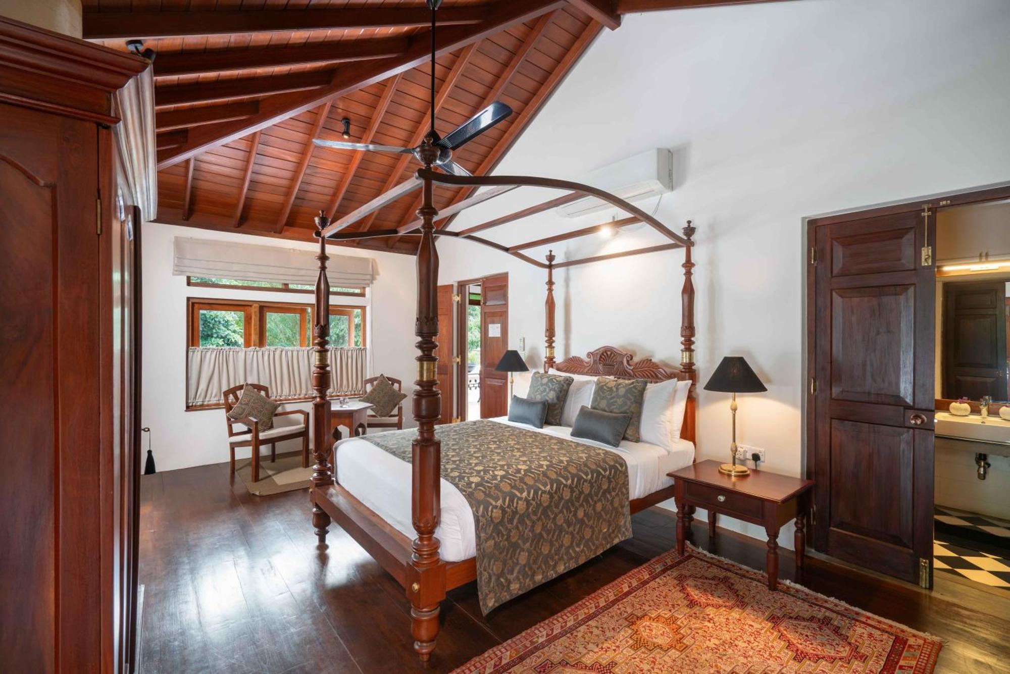 Taru Villas Канди Екстериор снимка